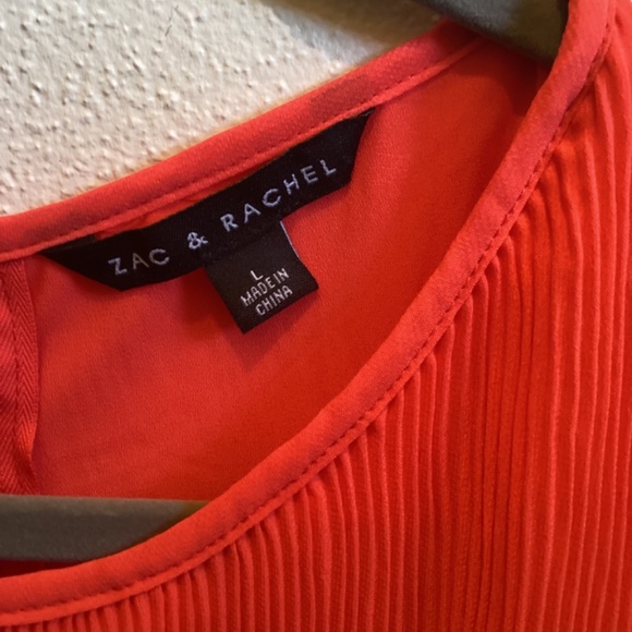 Zac and Rachel Coral Sleeveless Flowy Tank with Pleating / Lined (L) - Picture 2 of 5